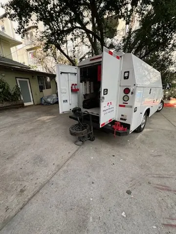 Magnet Plumbing service vehicle on-site for Water Heater Repair in Metropolitan Hill - Beach Street